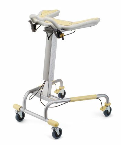 非課税】ユニバーサルデザイン歩行補助器ブレーキ付き KA-392 | 快適