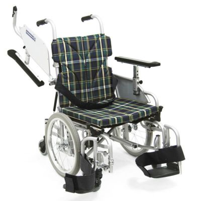 室内用車椅子　こまわりくん　ライトブラウン 楽天市場】【楽天1位/完成品】車椅子 室内用 コンパクト 高齢者