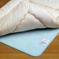 布団、マット内の湿気を吸収するマット