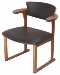 腰にやさしいイス　Awaza（アワザ）LD 中座椅子 051W-L ウォールナット材 革張1