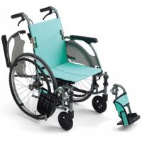 【非課税】超軽量 耐荷重100kg車椅子 カルッタ ウィング・スイングアウト低床自走用 CRT-3Lo