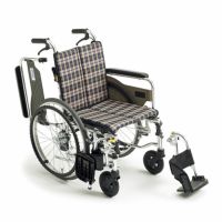 【非課税】自走用車椅子Skit(スキット)SKT-4Lo 低座面  コンパクト・スレンダータイプ