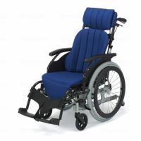 【非課税】自走用車椅子 座位保持自走型ラクリオ PR-1000B 介助ブレーキ付き